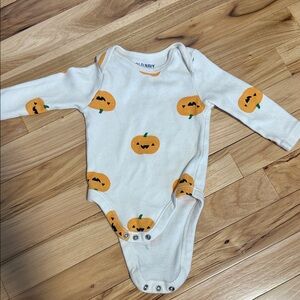 Old Navy Kids Bodysuit with Pumpkin Design - Cream and Orange